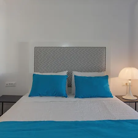 Hotel Blue Waves &