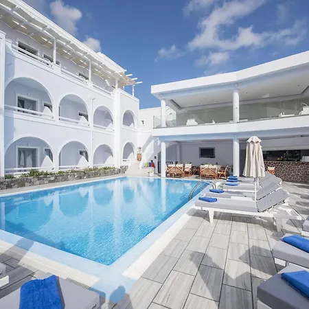Blue Waves & Kamari (Santorini)